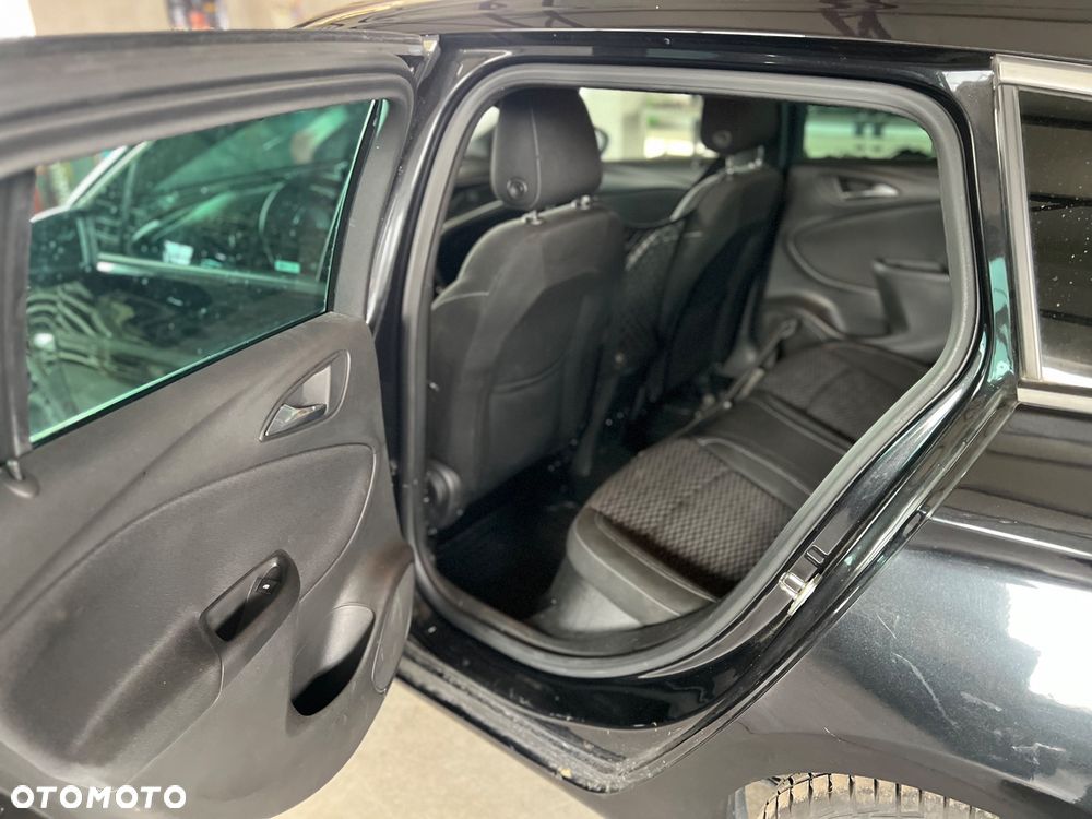 Opel Astra 1.4 Turbo Start/Stop Automatik Innovation - 16