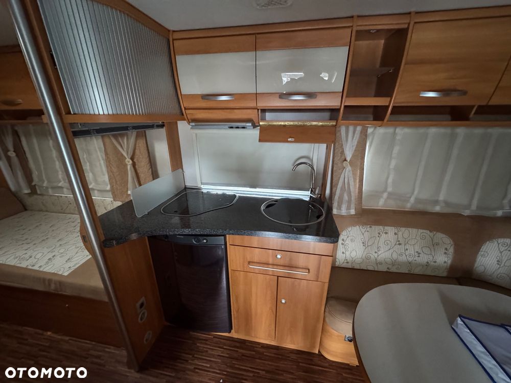 Hymer-Eriba Nova gl 580 - 6