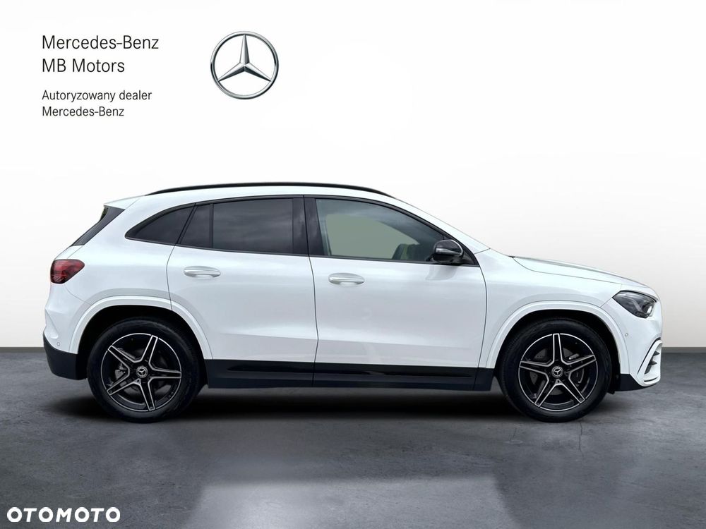 Mercedes-Benz GLA 200 AMG Line - 7