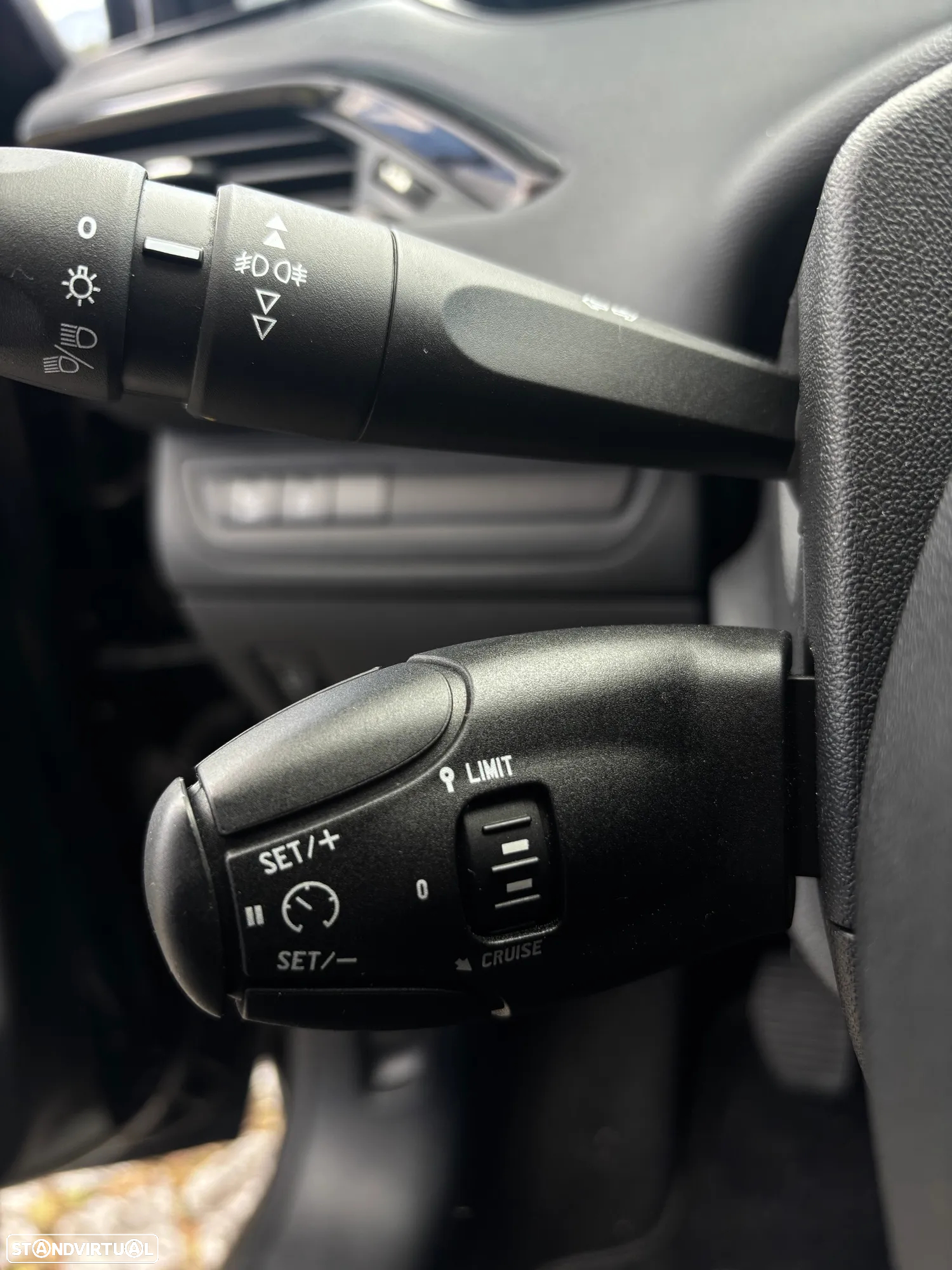Peugeot 208 1.6 BlueHDi Active - 16