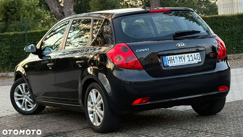 Kia Ceed 1.4 CVVT EX - 34
