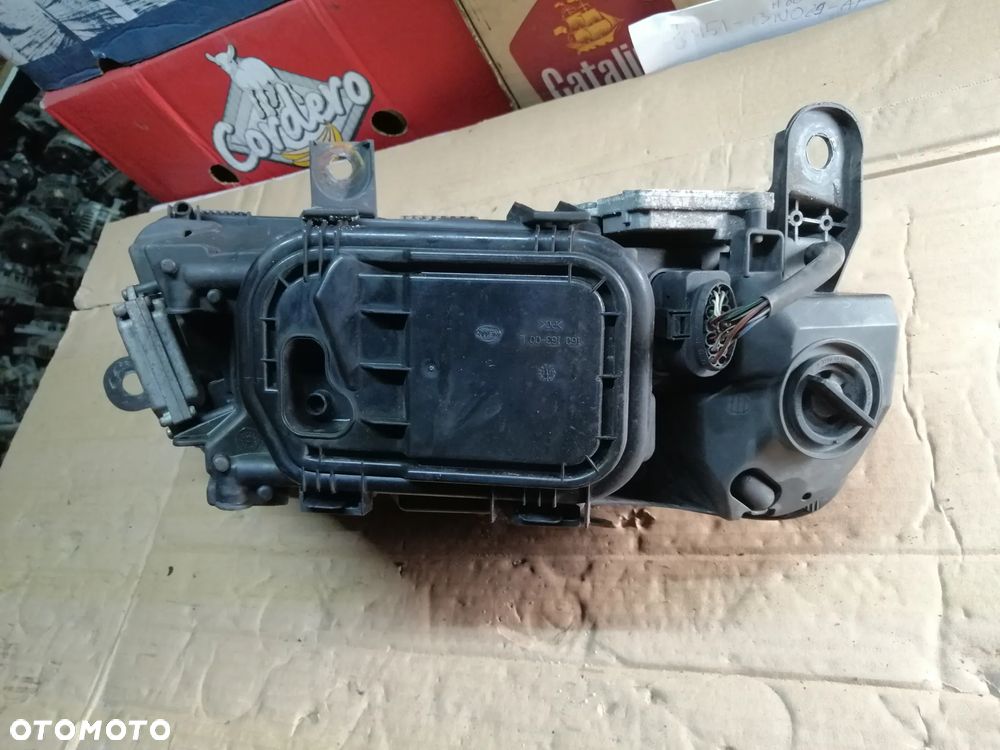 Audi A6 C6 zderzak przedni pod Xenon lampy błotniki drzwi maska kod lakieru LZ5D i inne - 32