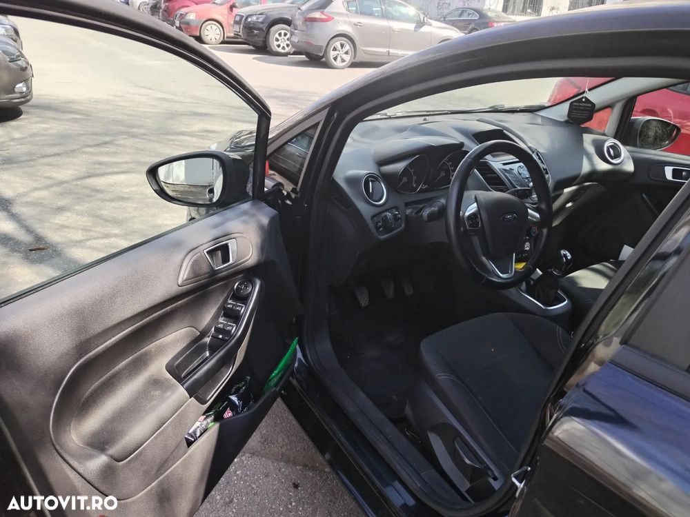 Ford Fiesta - 7