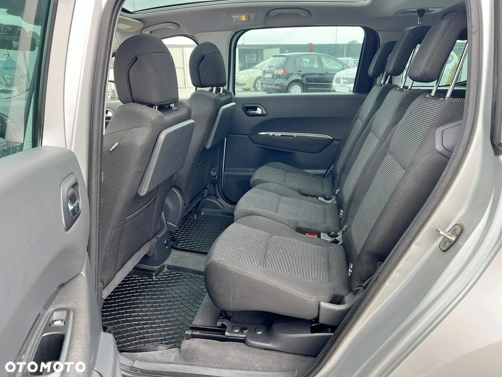 Peugeot 5008 1.6 HDi Premium - 13