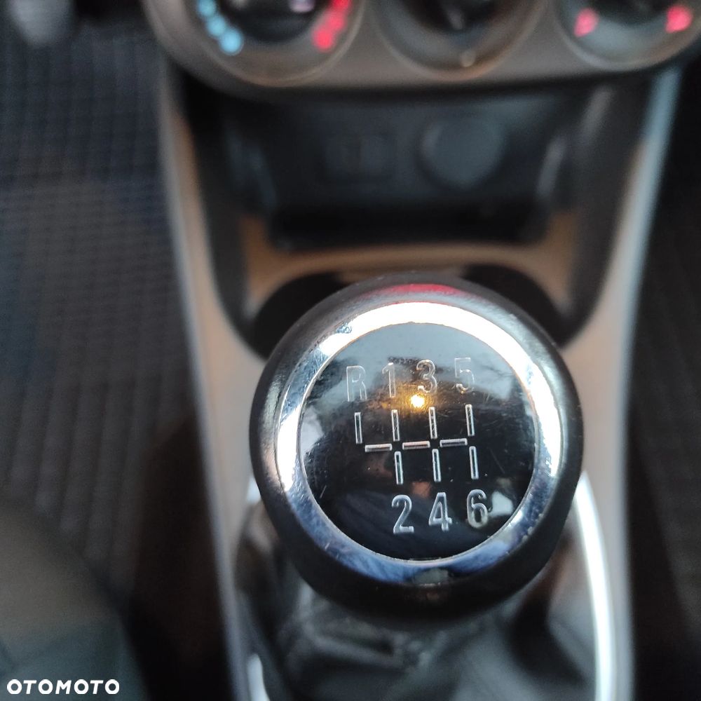 Opel Corsa - 23
