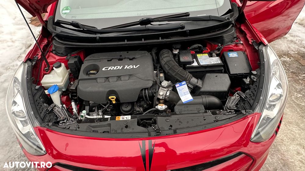 Hyundai i30 i30cw 1.6 CRDi Style - 19