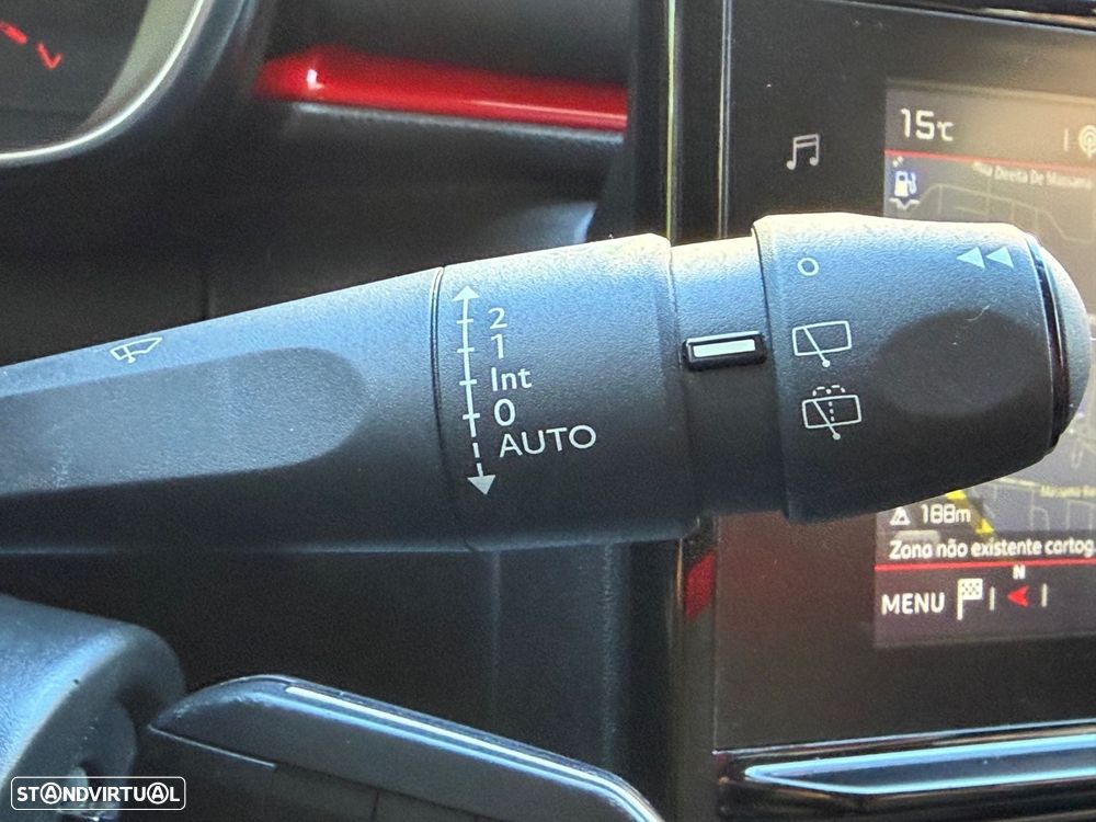 Citroën C3 1.2 PureTech Shine - 30