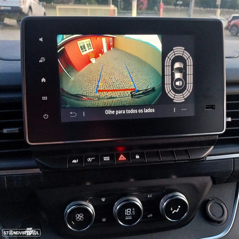 Renault Trafic 2.0 dCi L2H1 1.2T EDC - 37