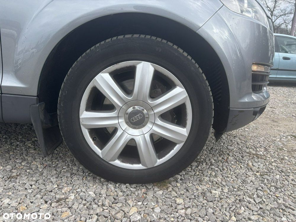 Audi Q7 - 15