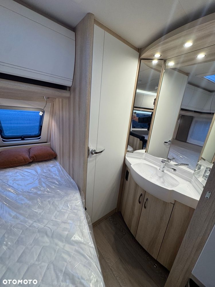 Hobby 400 SFe De luxe - 16