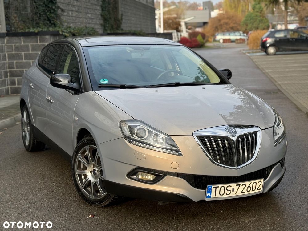 Lancia Delta 1.9 MJ TB Executive - 4
