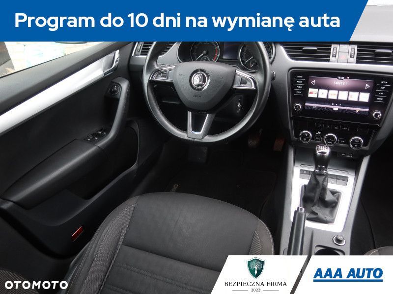 Skoda Octavia - 8