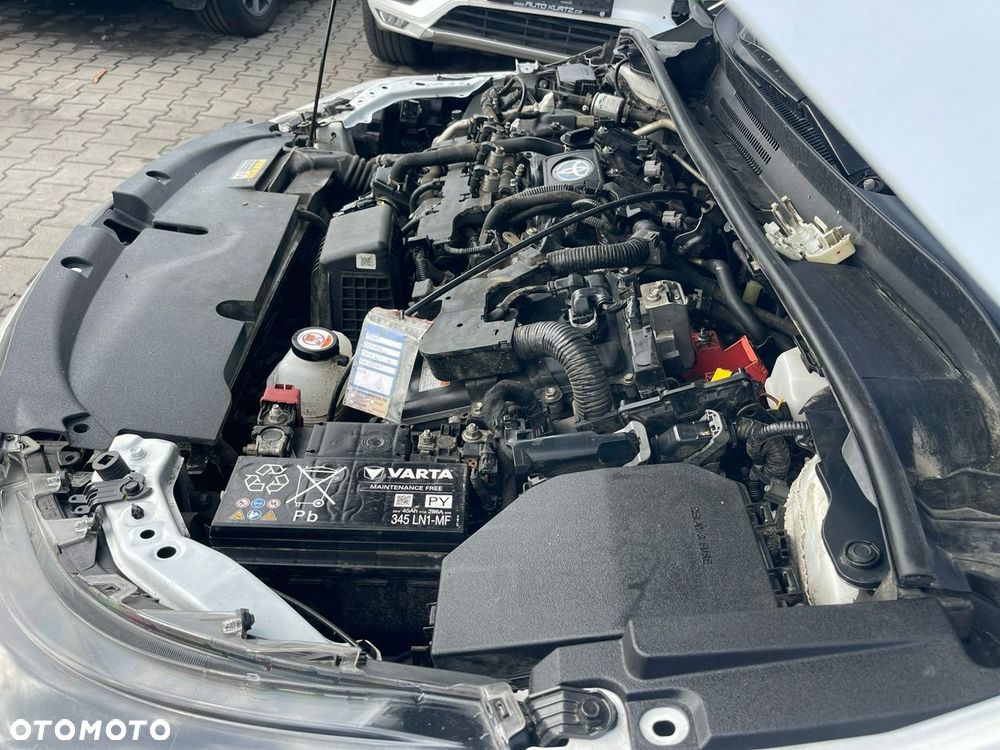 Toyota Corolla 1.8 Hybrid Active - 13