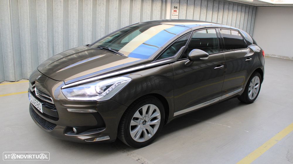 Citroën DS5 e-HDi 115 EGS6 SoChic - 41