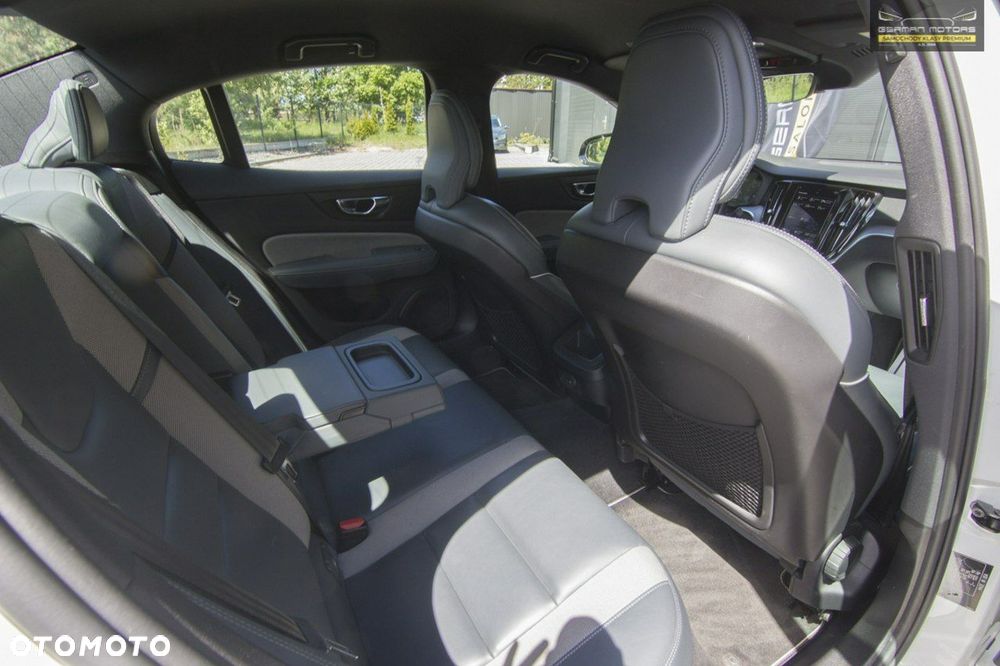 Volvo S60 - 33