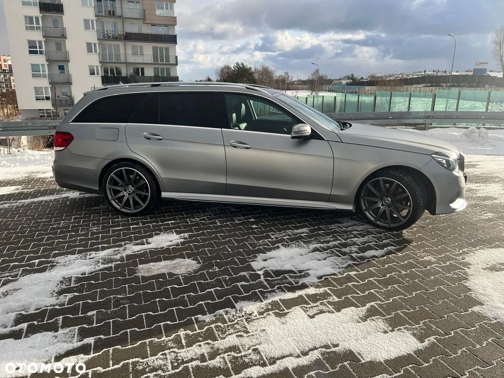 Mercedes-Benz Klasa E 300 BlueTec Hybrid - 4