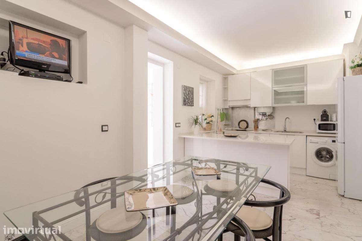 Quarto - localizado em Campolide Lisbon - Grande imagem: 5/13