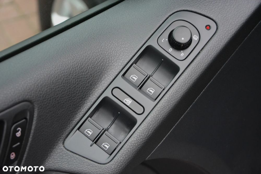 Volkswagen Tiguan - 23