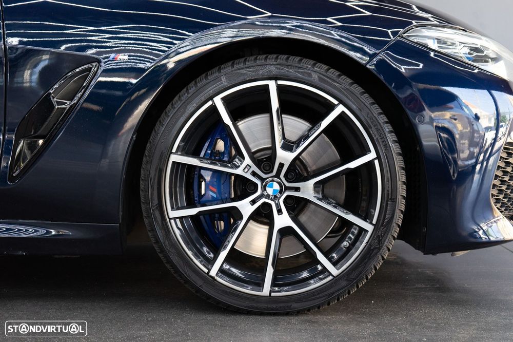 BMW 840 d xDrive Pack M - 12