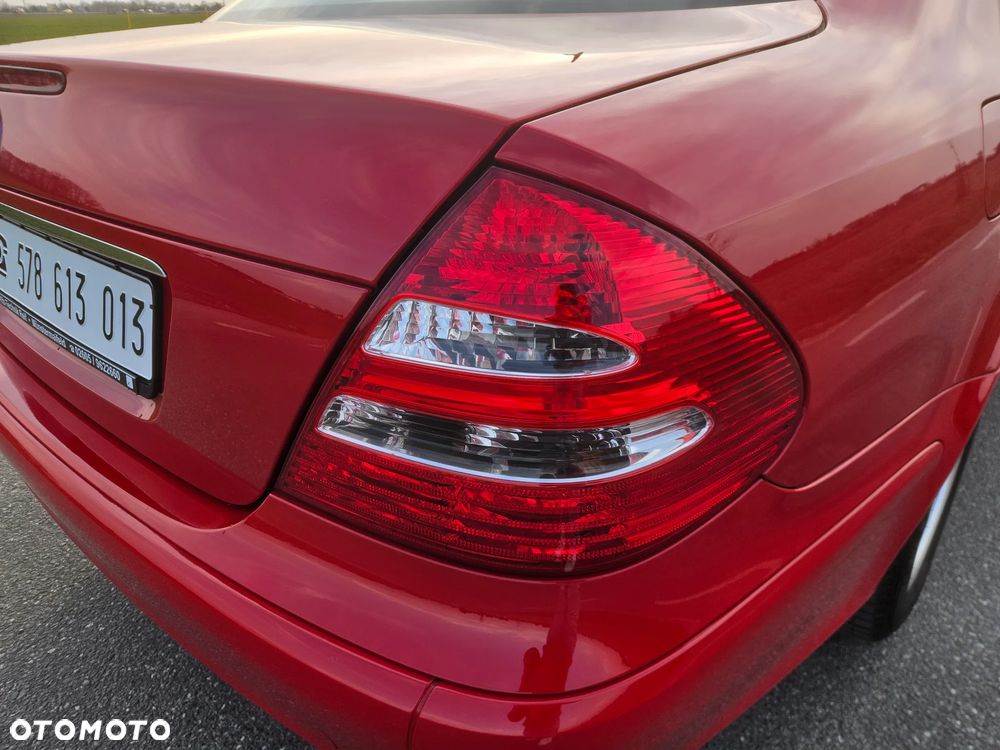 Mercedes-Benz Klasa E 320 Classic - 14