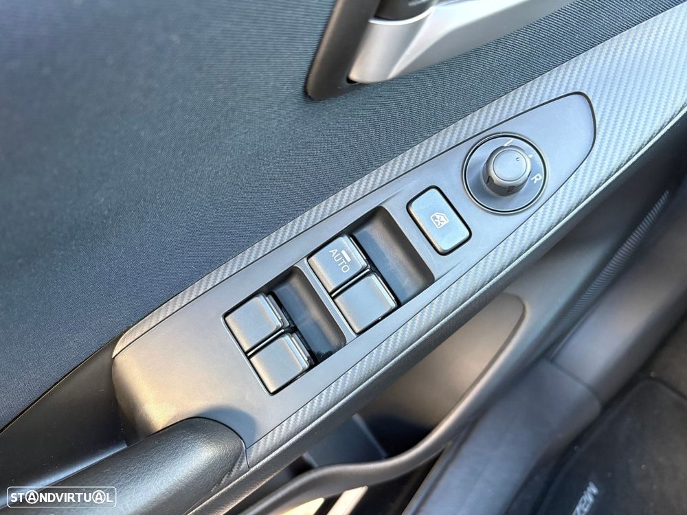 Mazda 2 1.5 Sky.Excellence Navi - 10