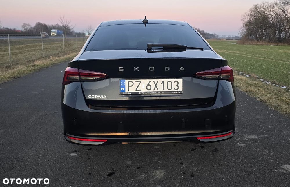 Skoda Octavia 1.5 TSI Selection - 6