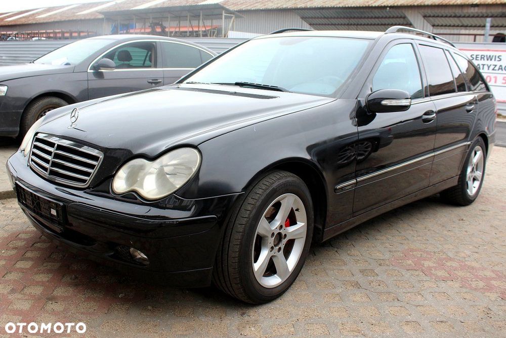 Mercedes C-Klasa W203 Lift 2004 1.8i Kombi (MASKA, ZDERZAK, LAMPA, BŁOTNIK, DRZWI, SZYBA, FOTEL) - 3