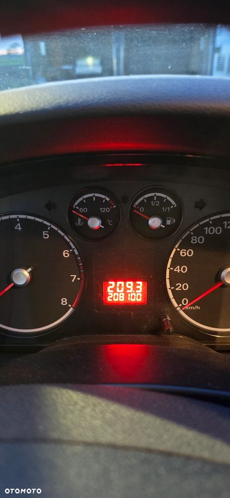 Ford Focus 1.4 16V Concept - 11