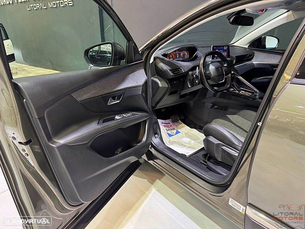 Peugeot 3008 1.2 PureTech Allure Pack EAT8 - 15