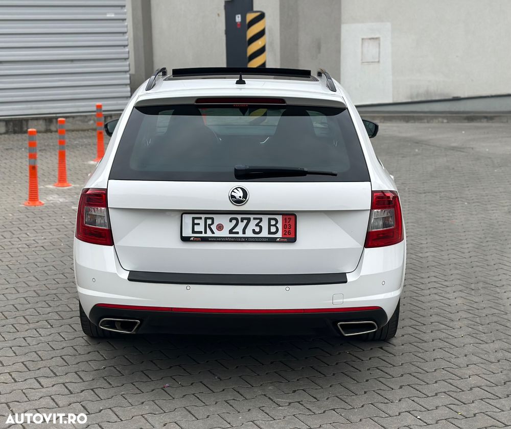 Skoda Octavia 2.0 TDI RS DSG - 16
