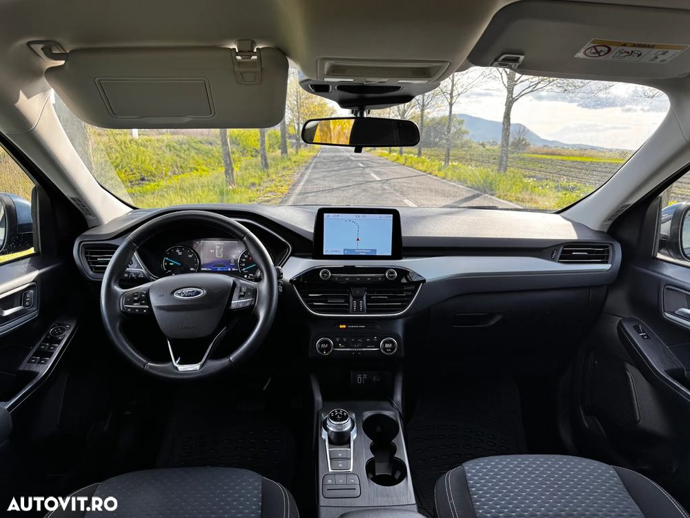 Ford Kuga - 6
