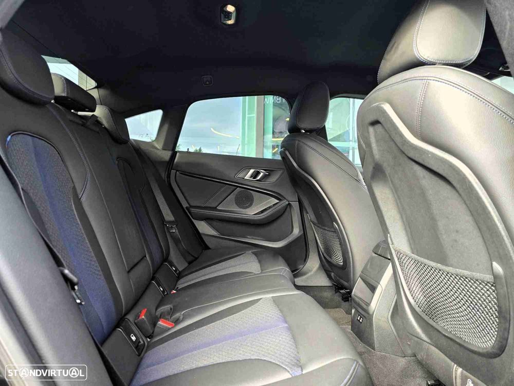 BMW 216 Gran Coupé - 17