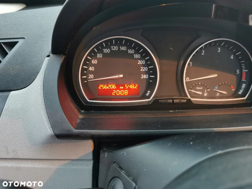 BMW X3 2.0d - 18