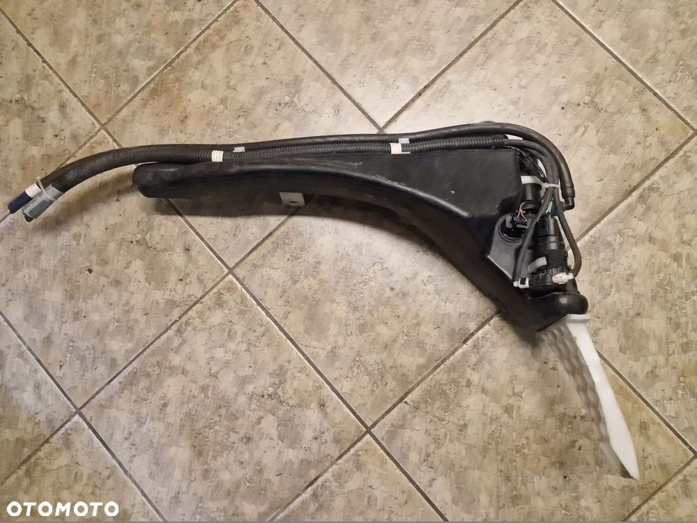 zbiornik spryskiwaczy audi rs3 2017 8v0955449 - 1