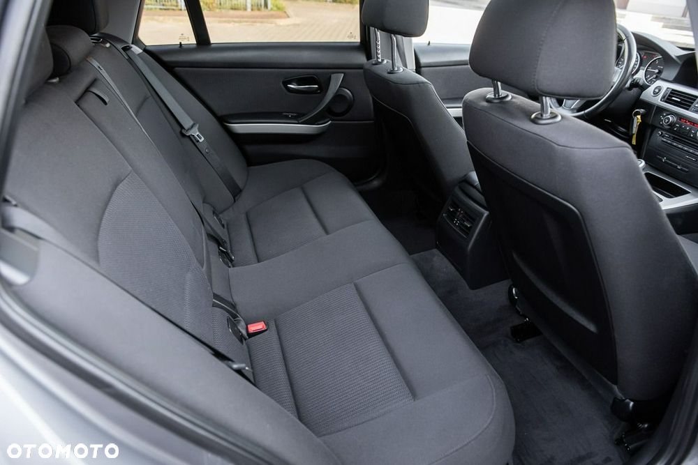 BMW Seria 3 - 9