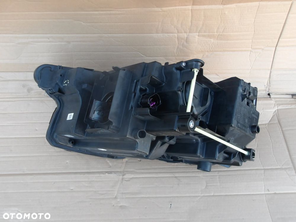 LAMPA PRAWY PRZOD FULL LED MATRIX AUDI Q4 E TRON 89A941036 - 10