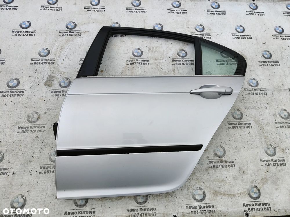 BMW E46 Sedan Drzwi lewe tylne tył Titansilber 354 W Kolor
