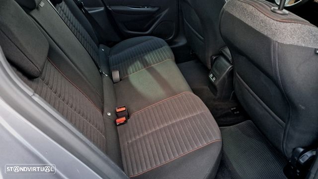 Peugeot e-208 Allure Pack - 9