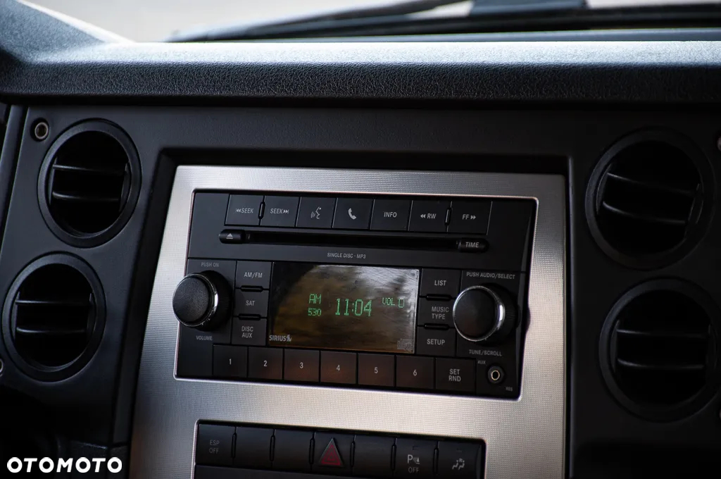 Jeep Commander 3.7 V6 - 29