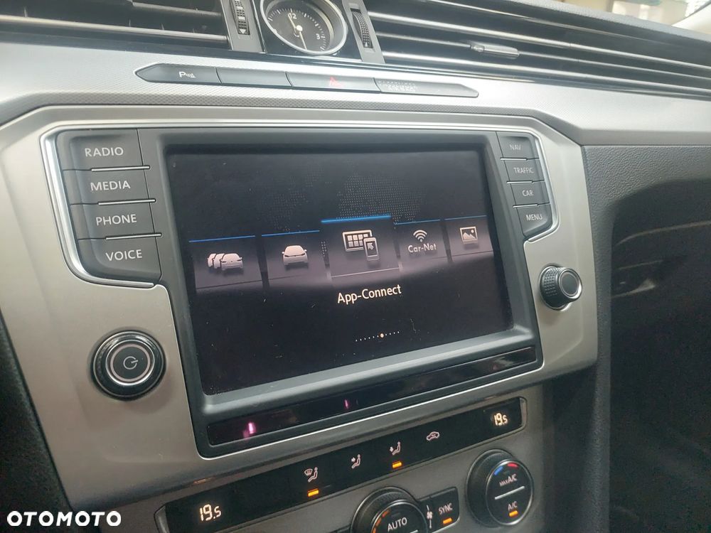 Volkswagen Passat 2.0 TDI BMT Comfortline DSG7 - 26