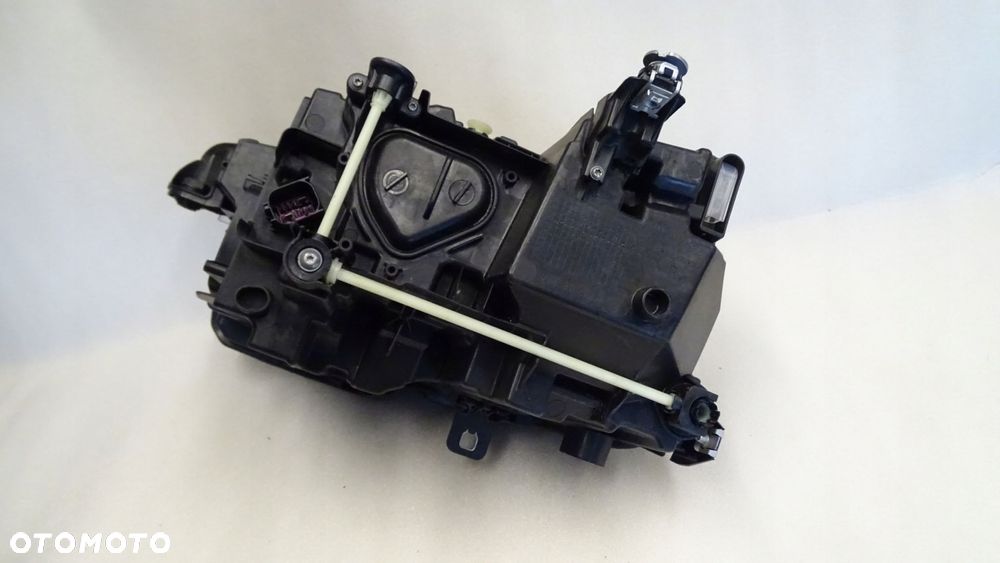 audi q4 e-tron - lampa przednia prawa full led - 12