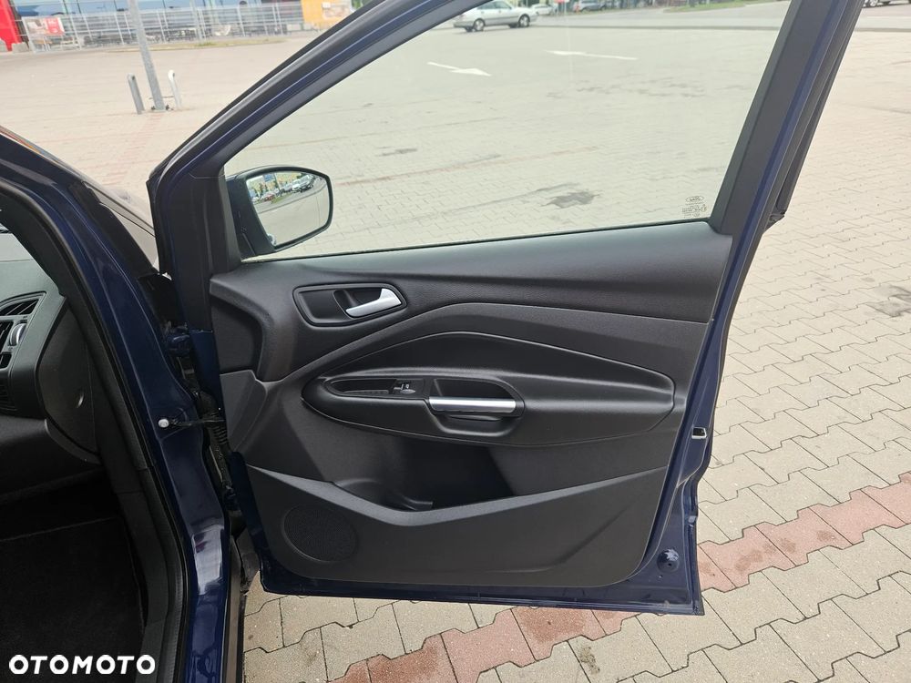 Ford Kuga - 14