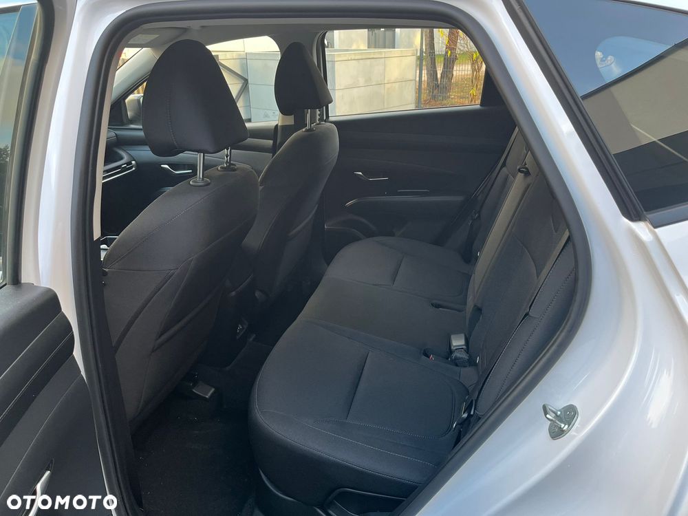 Hyundai Tucson 1.6 T-GDi HEV Smart 2WD - 32