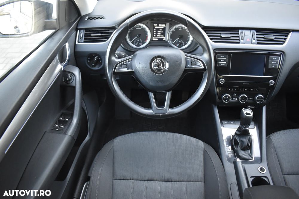 Skoda Octavia - 11