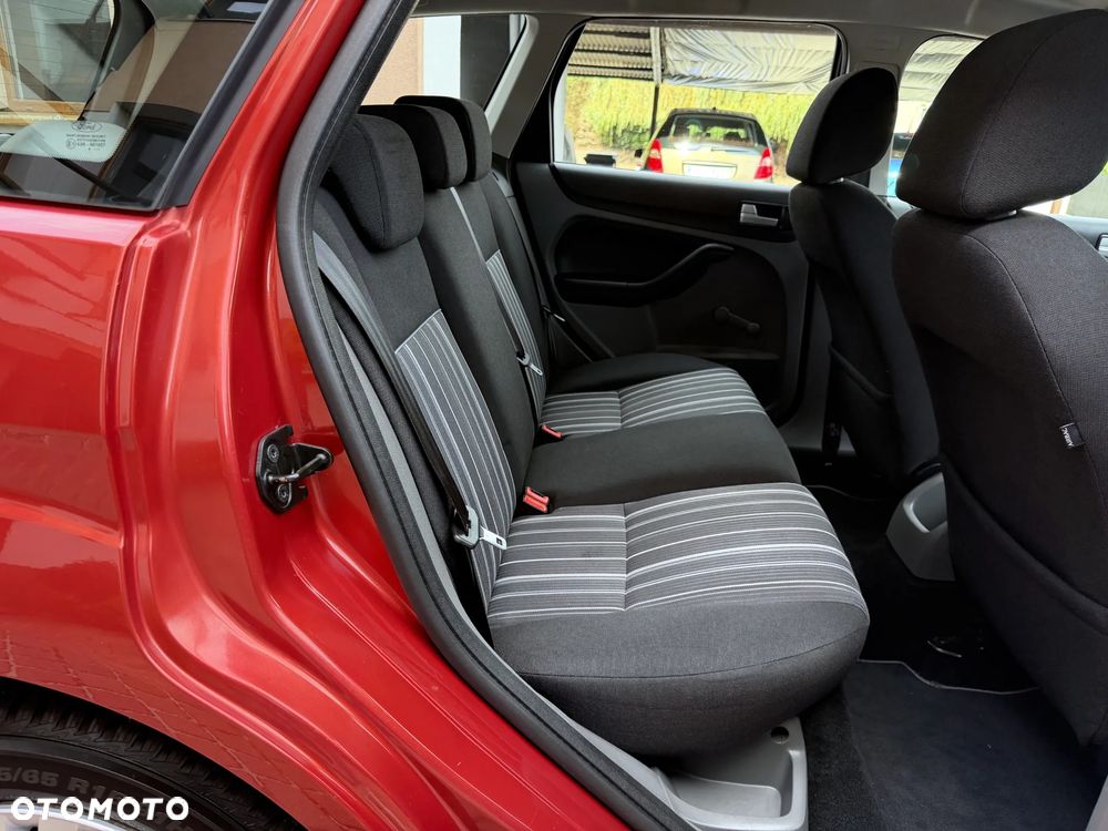 Ford Focus 1.6 FX Gold / Gold X - 22