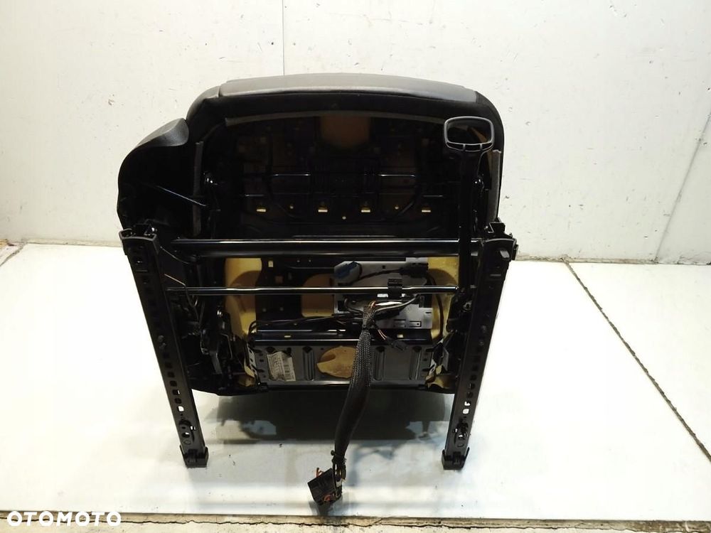 FOTEL PRAWY PRZÓD PODGRZEWANY VW PASSAT B6 LIFT - 8