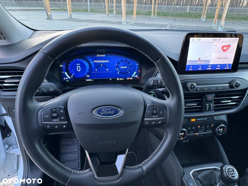 Ford Focus 1.0 EcoBoost Hybrid TITANIUM - 7