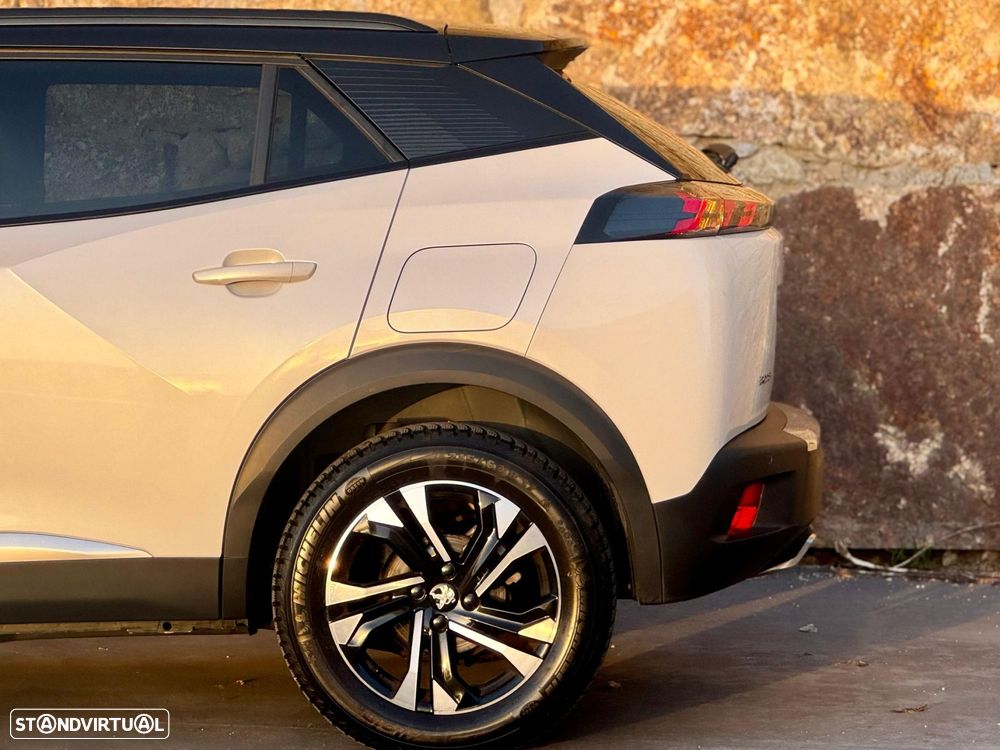 Peugeot 2008 1.2 PureTech GT Line EAT8 - 45