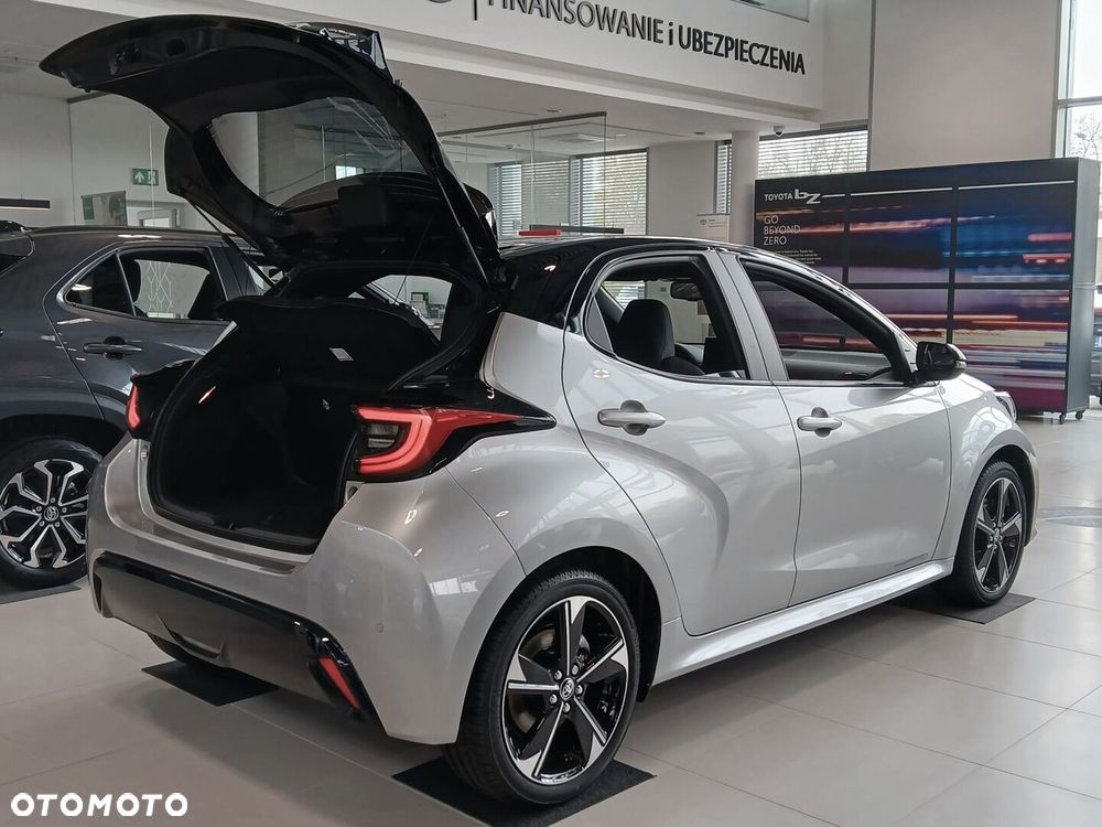 Toyota Yaris Hybrid 1.5 Executive - 25
