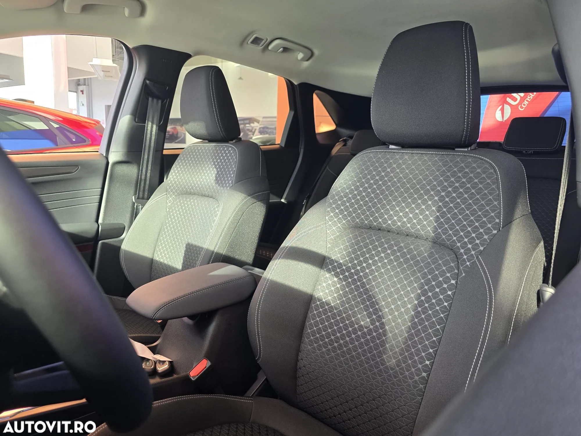 Ford Kuga - 22